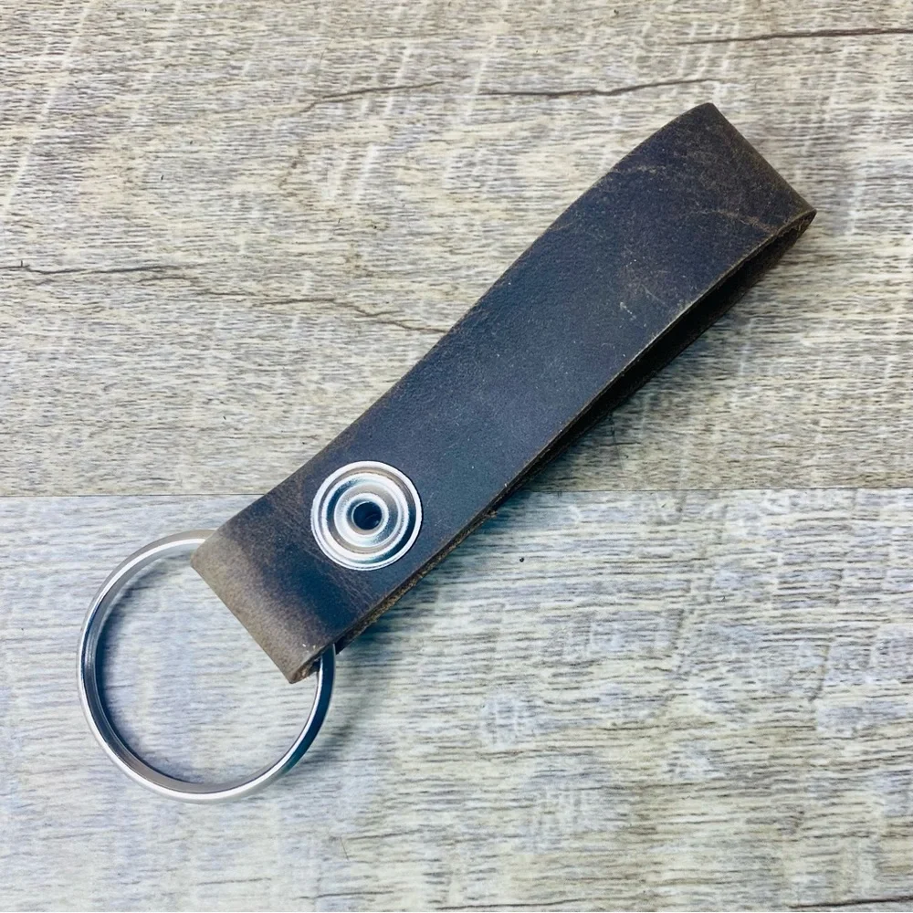 leather keychain 4.5”loop smooth pull up brown leather strong snap